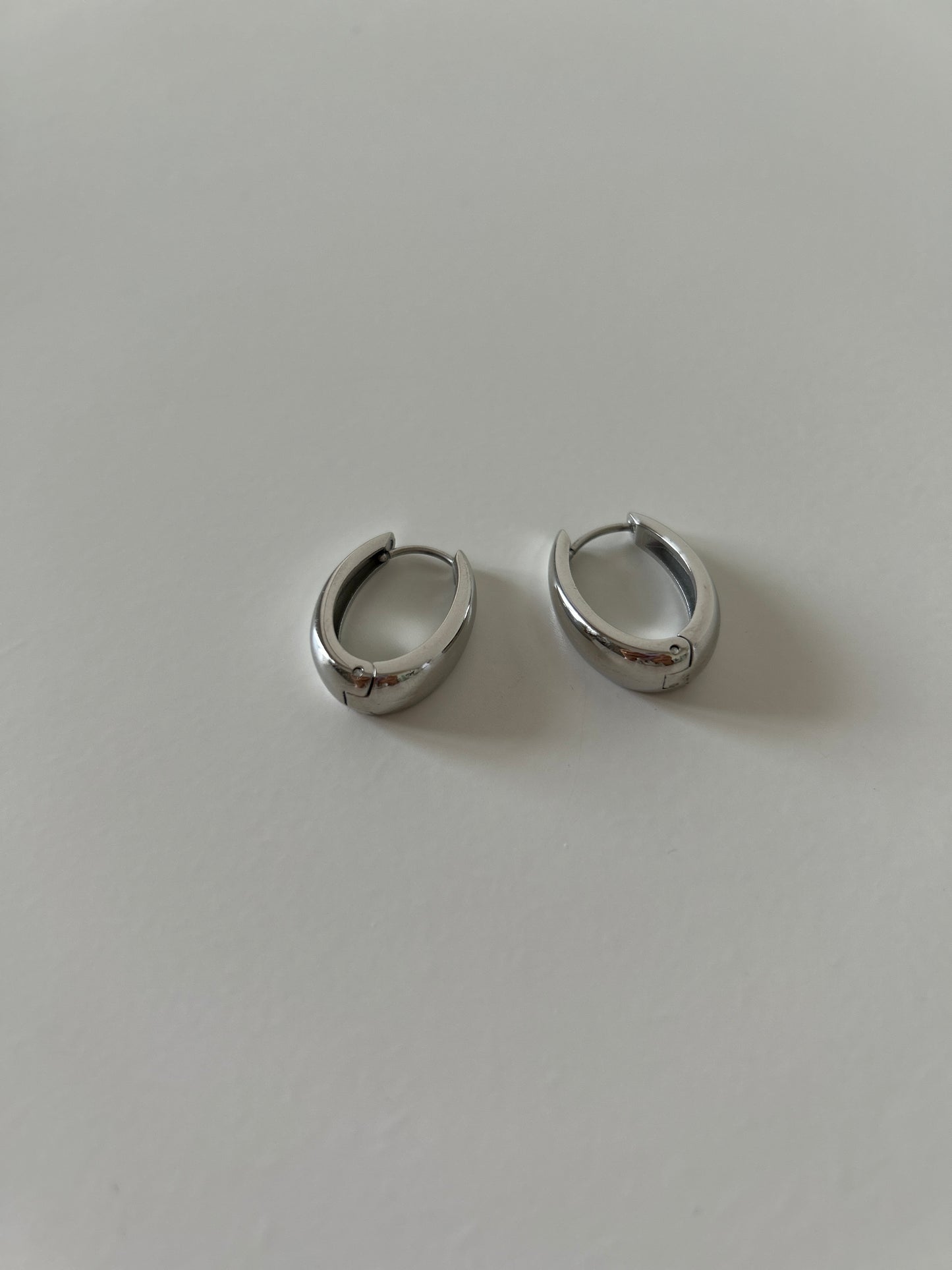 Orecchini Oval bombato