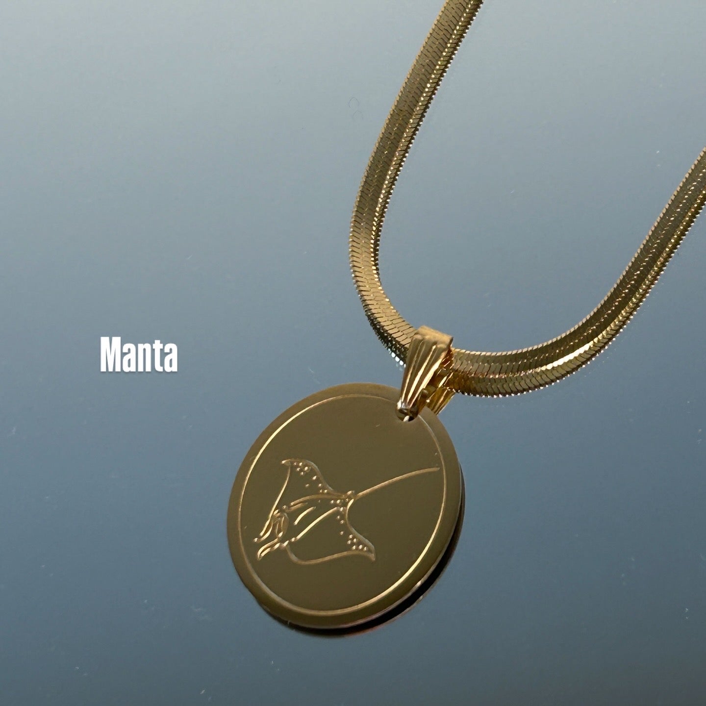 Collana con ciondolo Manta