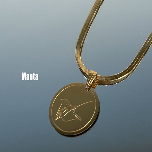 Collana con ciondolo Manta
