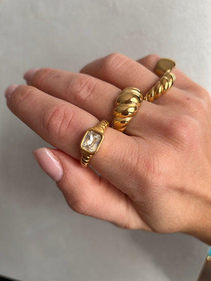 Anello sovrana