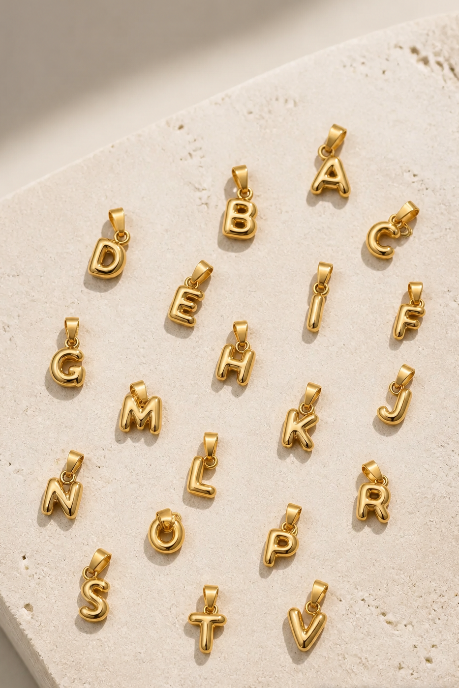 Charm letterine puffy